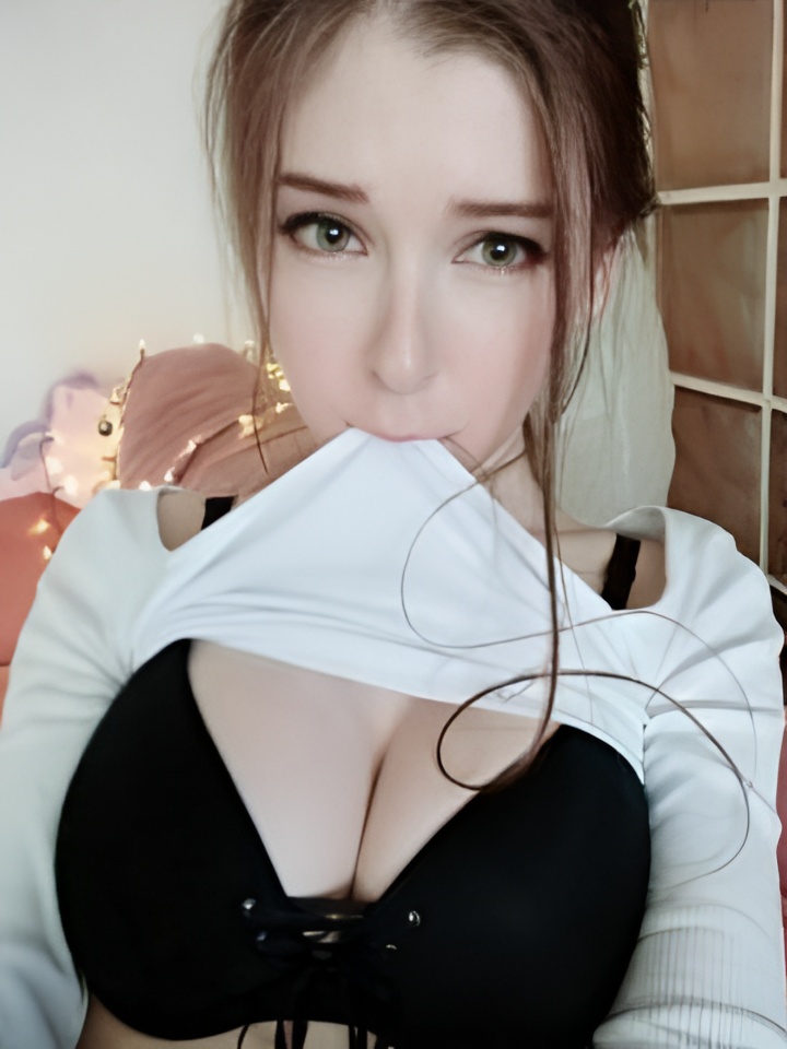 Одетта привлекальеная девушка из Гагарина цена от 2000 руб