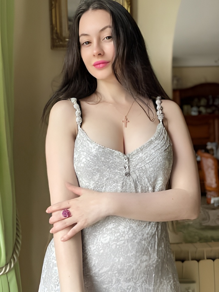 Валентина привлекальеная девушка из Гагарина цена от 2500 руб