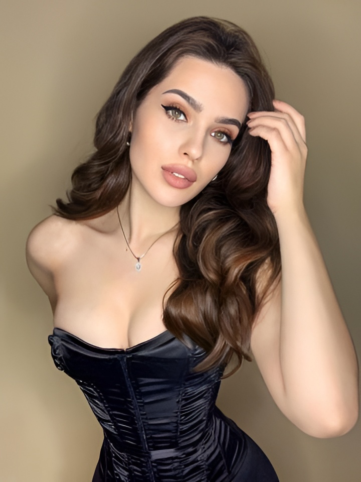 Варвара привлекальеная девушка из Гагарина цена от 5000 руб