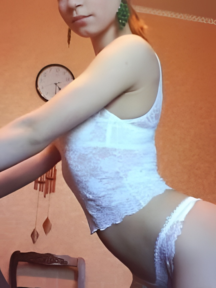 Индивидуалка Влада, доступна для личного знакомства от 2500 руб