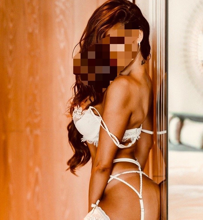 Туна привлекальеная девушка из Гагарина цена от 11000 руб