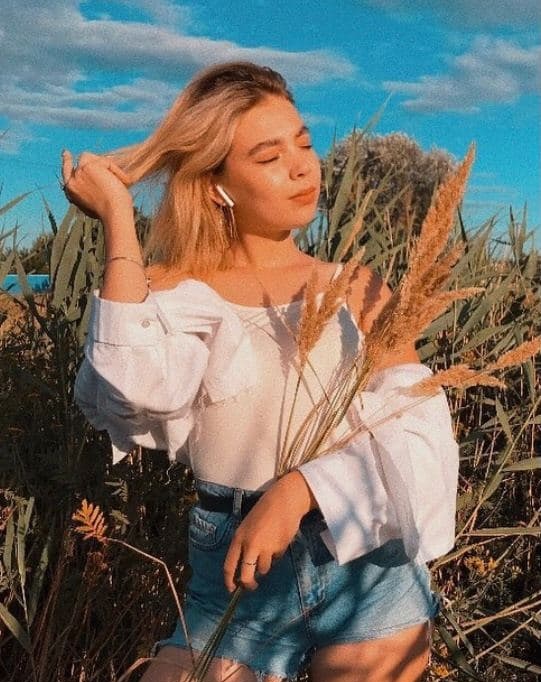 🎥 Эльза привлекальеная девушка из Гагарина цена от 5000 руб