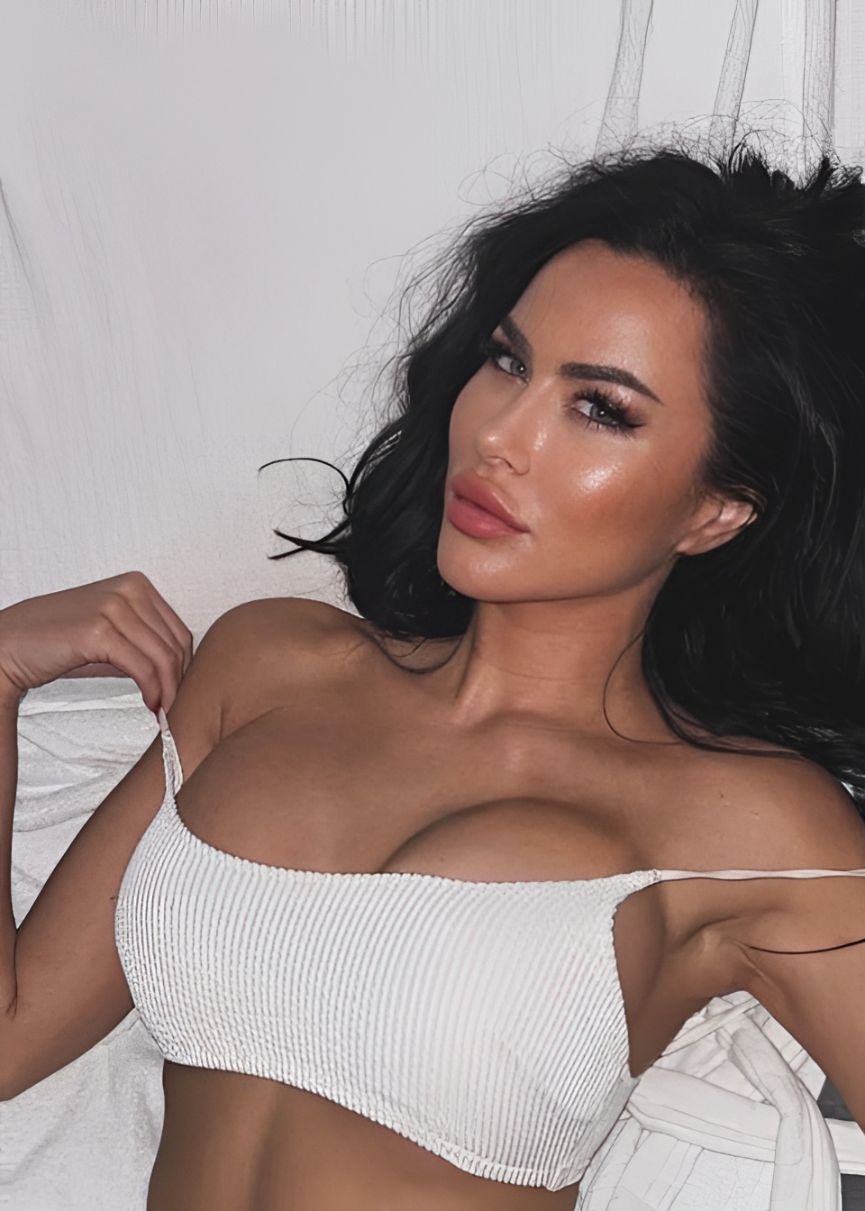 АВРОРА ТОП привлекательная девушка из Гагарина цена от 18000 руб