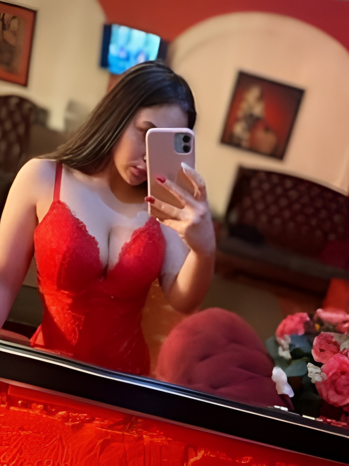 Индивидуалка Элина, доступна для личного знакомства от 2000 руб