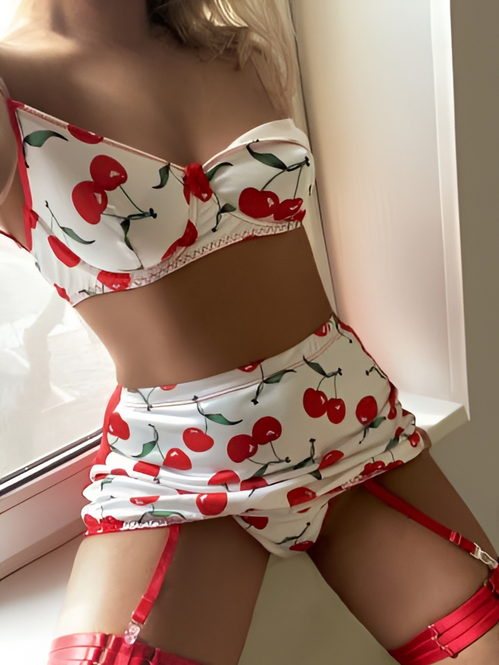 Индивидуалка Снежана, доступна для личного знакомства от 10000 руб