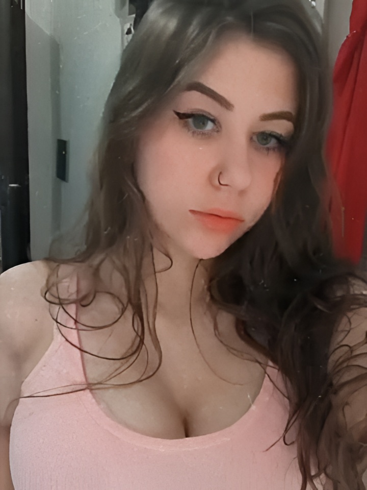 Индивидуалка Софа, доступна для личного знакомства от 5000 руб