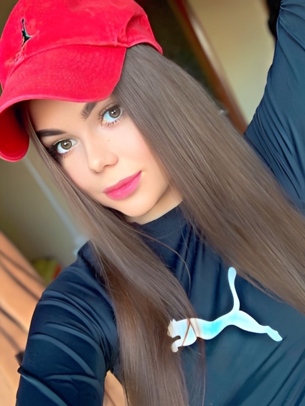 Дарья привлекательная девушка из Гагарина цена от 5000 руб