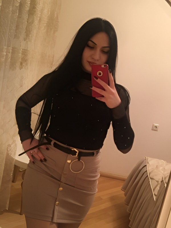 Мальвина привлекательная девушка из Гагарина цена от 2500 руб