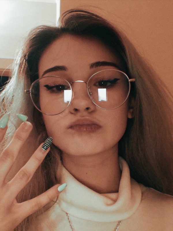 Лида привлекательная девушка из Гагарина цена от 3500 руб