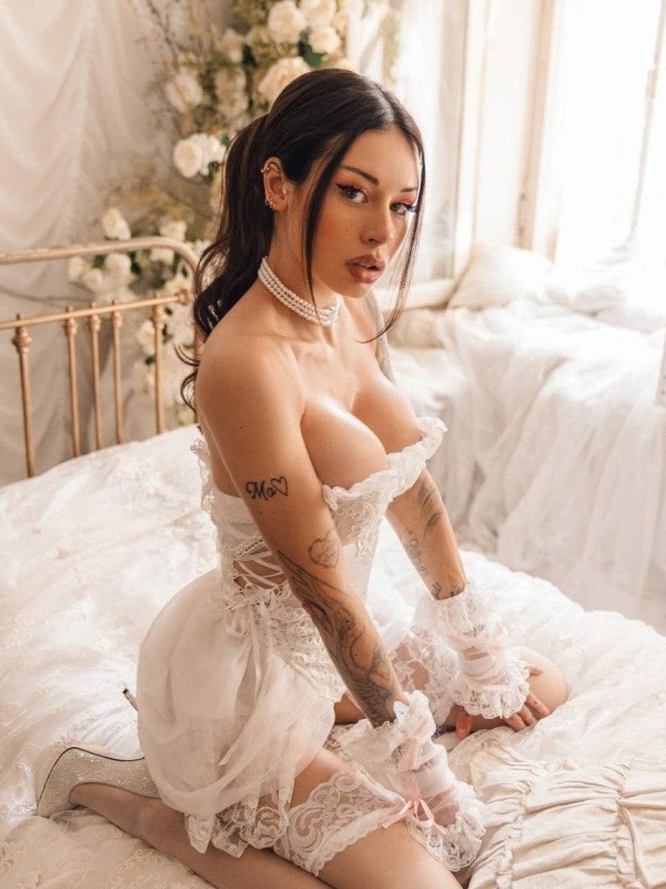 Славка привлекательная девушка из Гагарина цена от 7000 руб